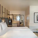 Ξενοδοχείο Center Affiliated By Melia 4*