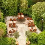 فندق Center Affiliated By Melia