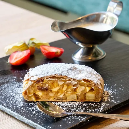 Center Affiliated By Melia 4* Munich