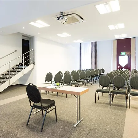 Center Affiliated By Melia Hotel Munich