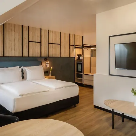 Hotel Center, Affiliated By Melia 4*