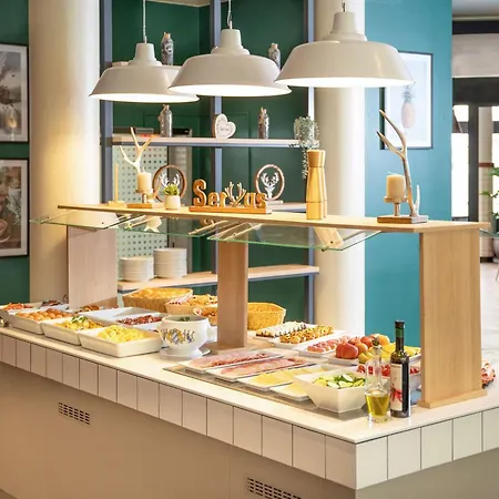 Center, Affiliated By Melia 4* Munich