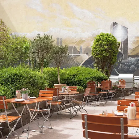 Hotel Center, Affiliated By Melia 4*