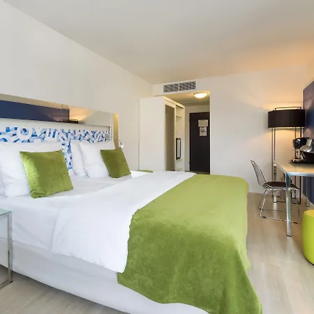 Center, Affiliated By Melia 4* Μόναχο