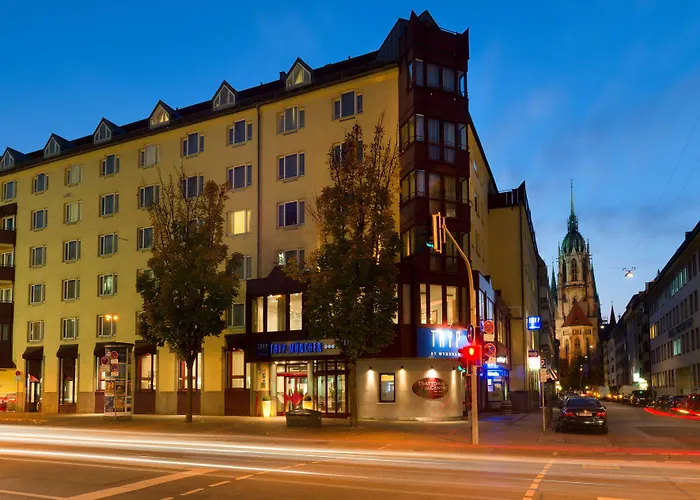 Center Affiliated By Melia Hotel Monachium