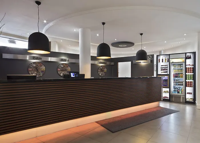 Center Affiliated By Melia Hotel