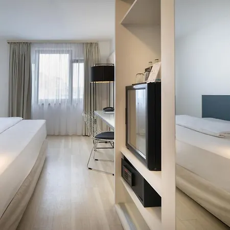 Hotel Center Affiliated By Meliá